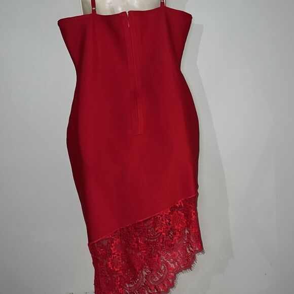 Venus Lace Detail Red Dress size XL - Picture 9 of 10